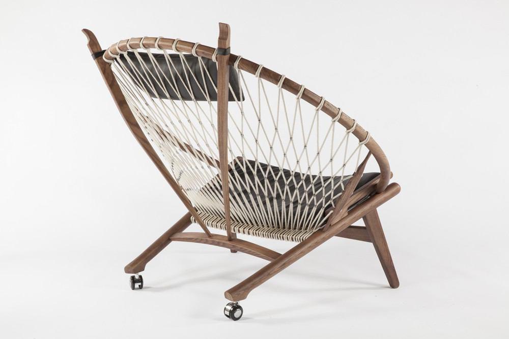 Control Brand The Hoop Chair