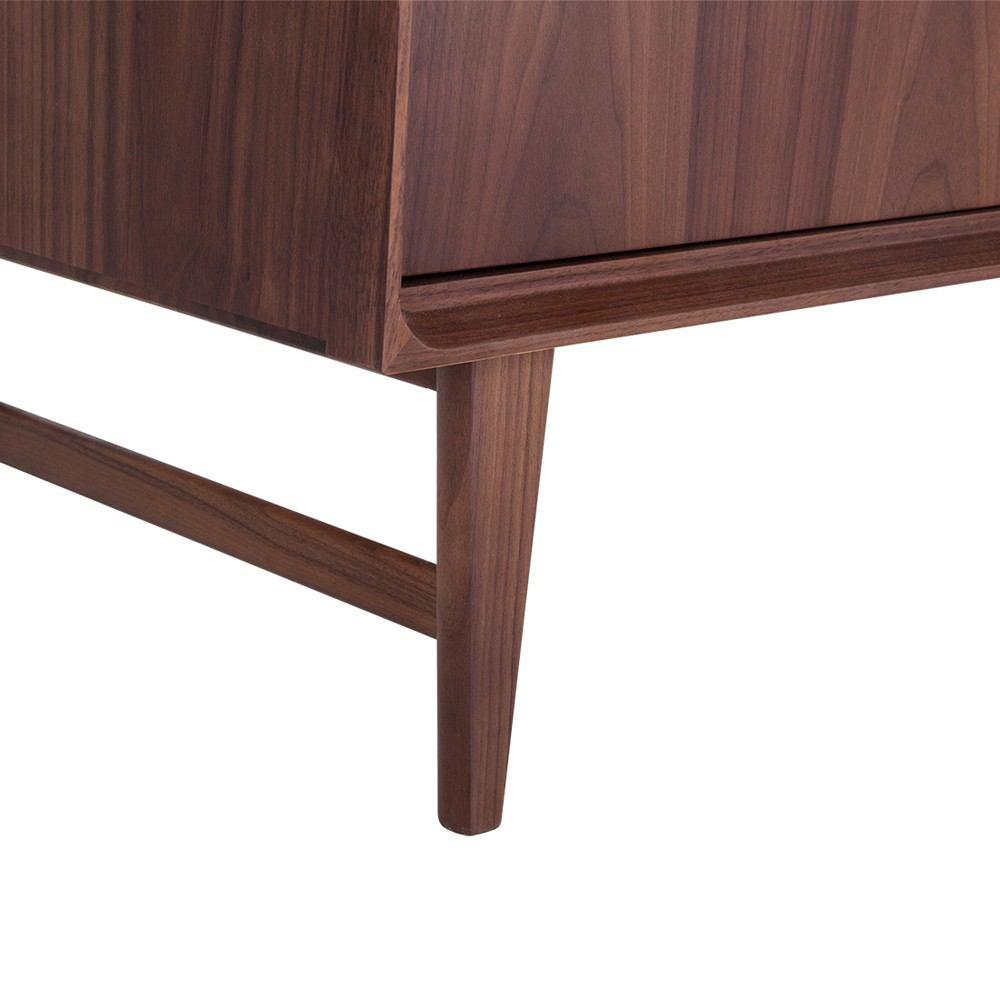 Control Brand Visselig Chest