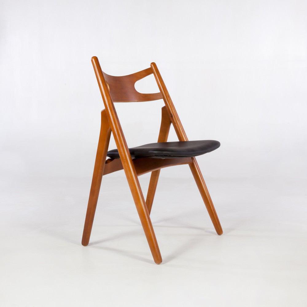 Control Brand The Strat Side Chair