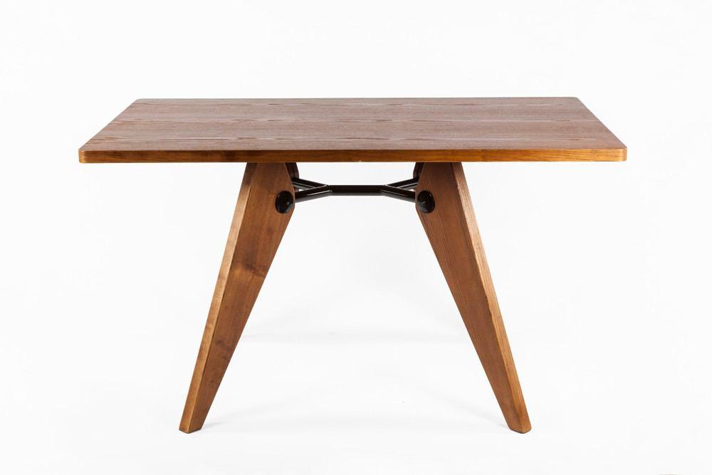 Control Brand The Eme Dining Table
