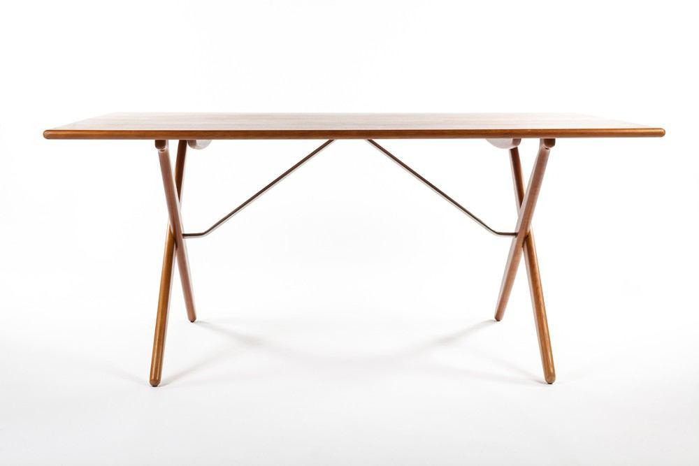 Control Brand The Brabart Table