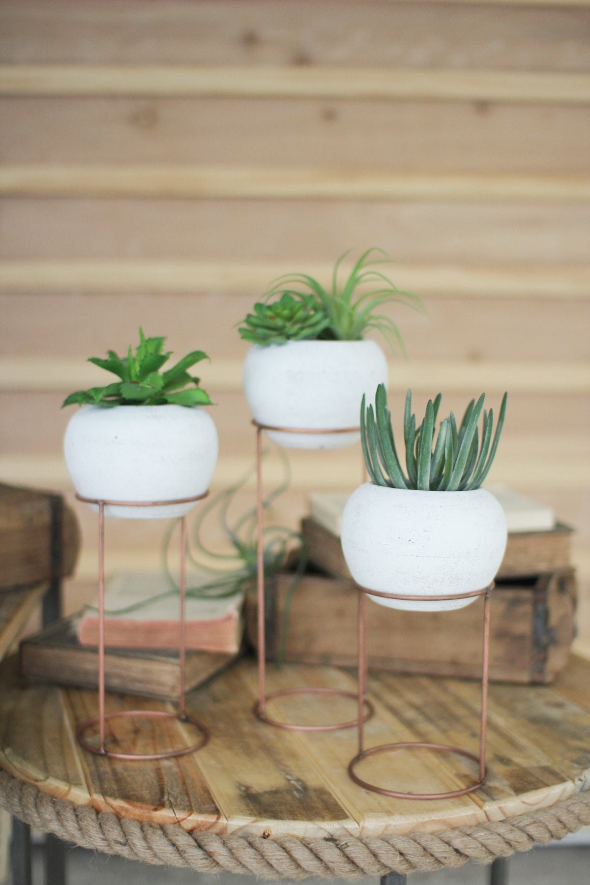 Kalalou Set Of 3 White-Washed Clay Vessels On Wire Bases
