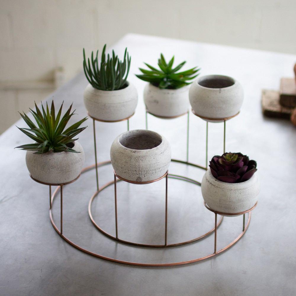 Kalalou Set Of 6 White Clay Planters With Copper Finish Wire Centerpiece