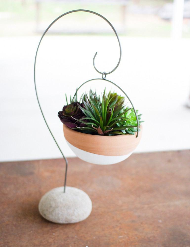 Kalalou Hanging Terracotta Bowl With White Dip And River Rock Base