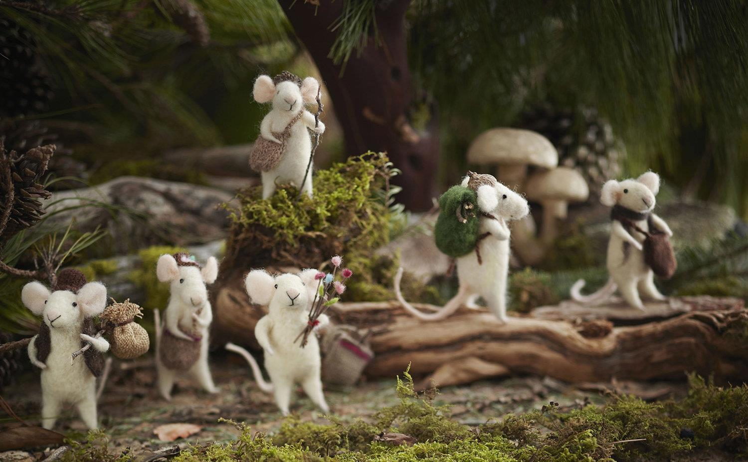 Roost Traveling Mice Holiday Decorative Ornaments -  Set Of 6