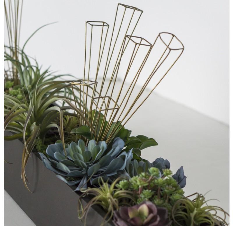 Gold Leaf Design Group Tabletop Design With California Mix And Wire Crystals