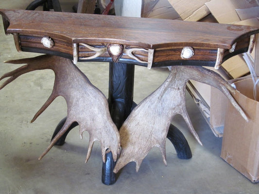 Antlerworx Scalloped Moose Console Table (ST-8)
