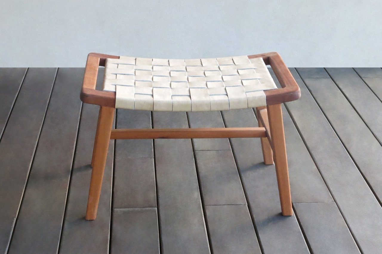 Masaya Wood & Leather Ottoman