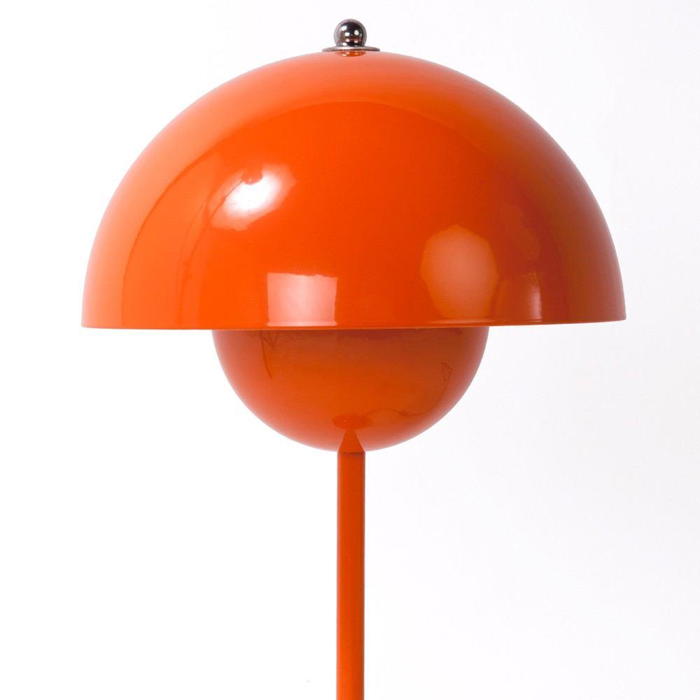Control Brand The Flower Pot Lamp