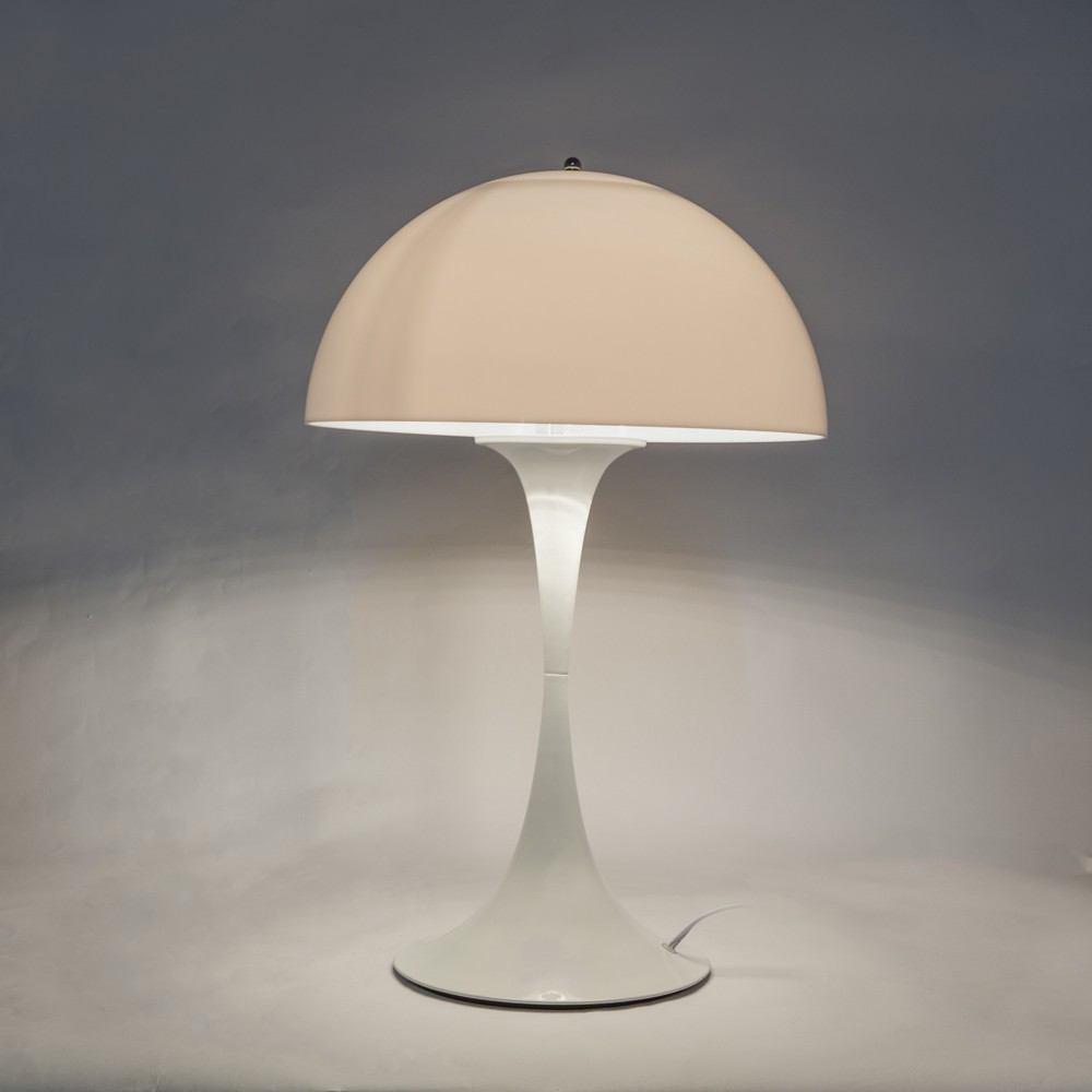 Control Brand Svartmangatan Table Lamp