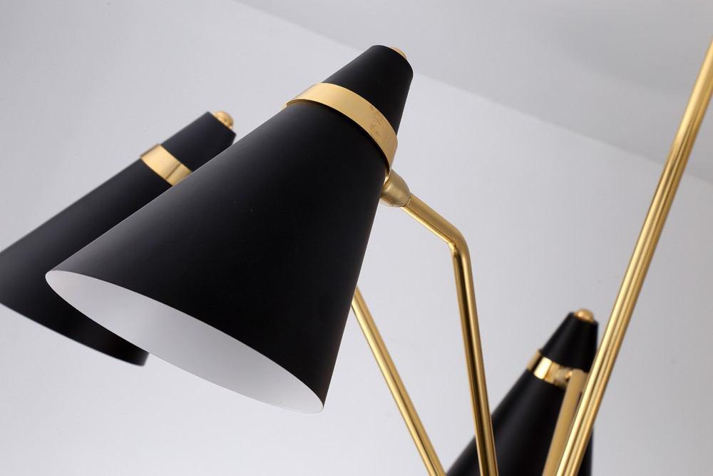 Control Brand Pajak Chandelier