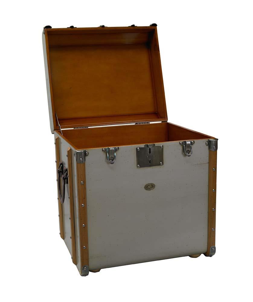 Stateroom End Table - Annvrsry By Authentic Models