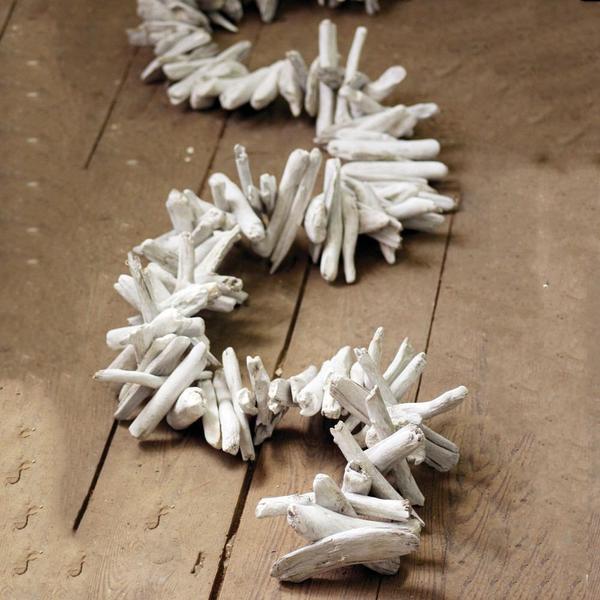 Kalalou White-Washed Driftwood Garland