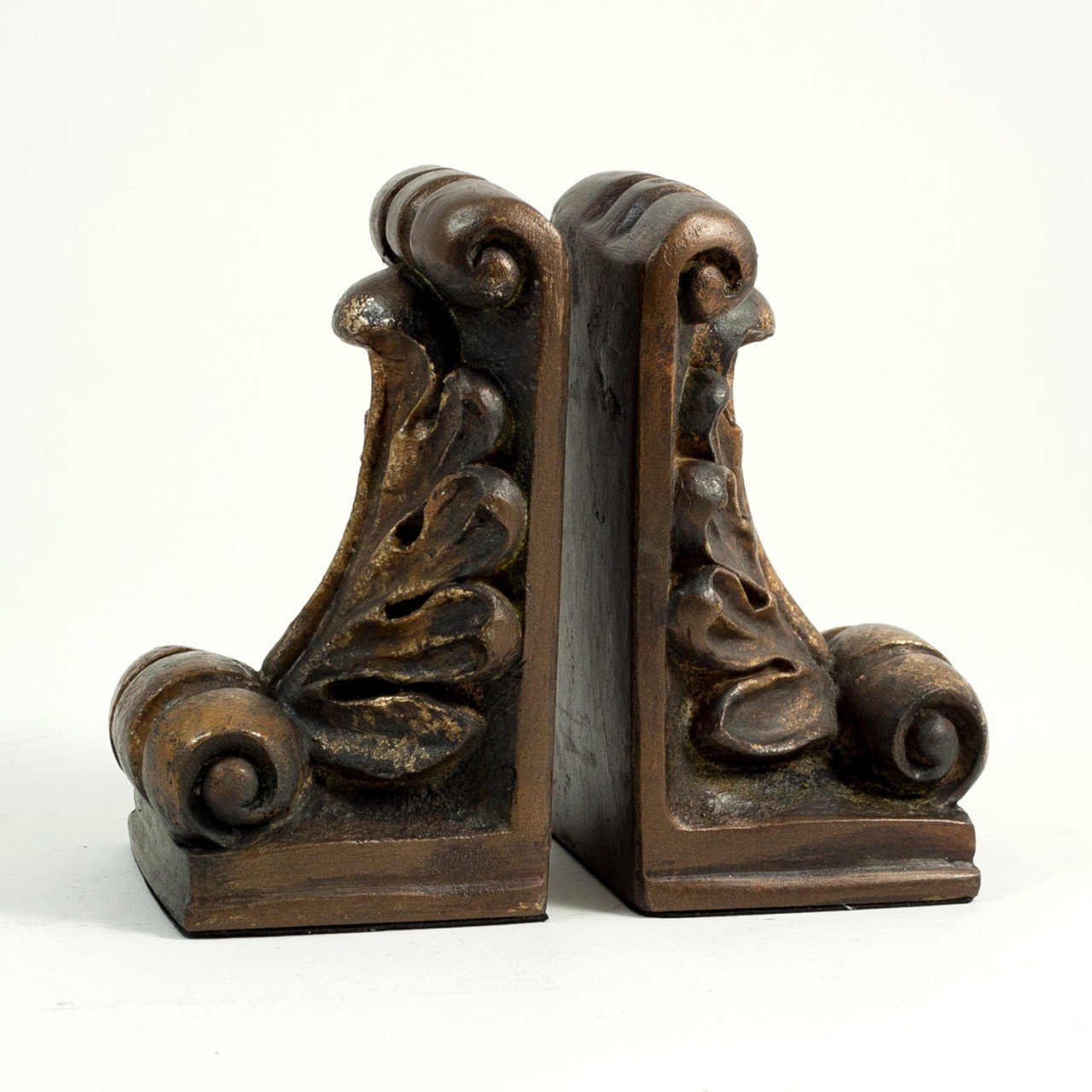 Bey-Berk Resin Fleur De Lis Bookends