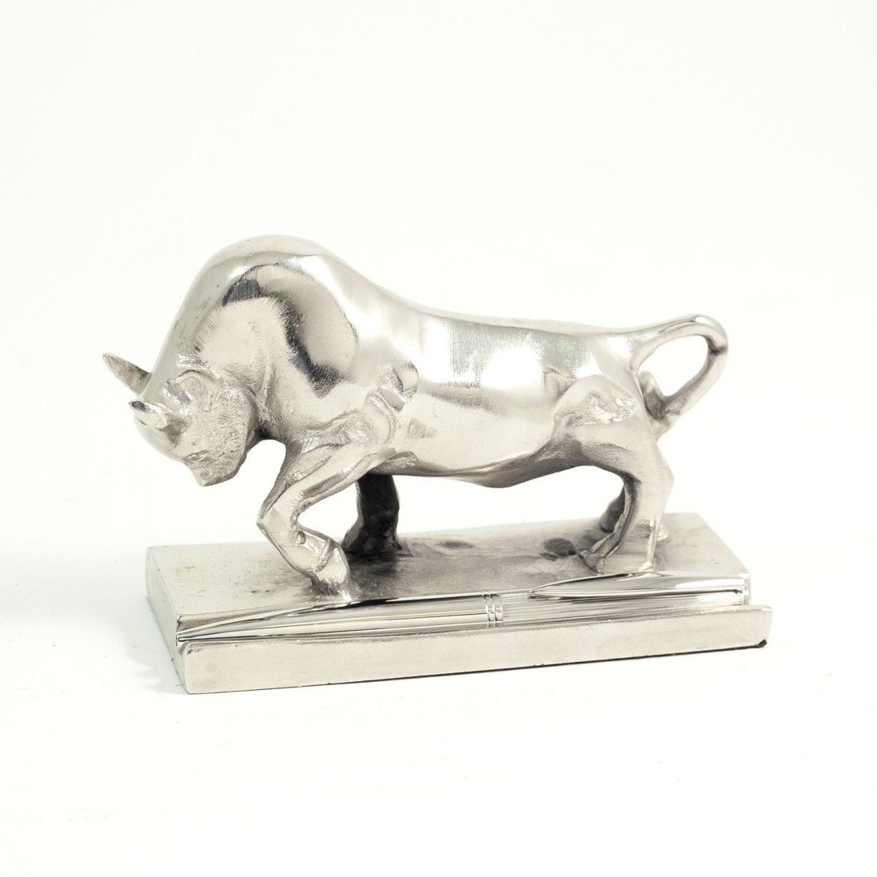 Bey-Berk Charging Bull Pen Holder