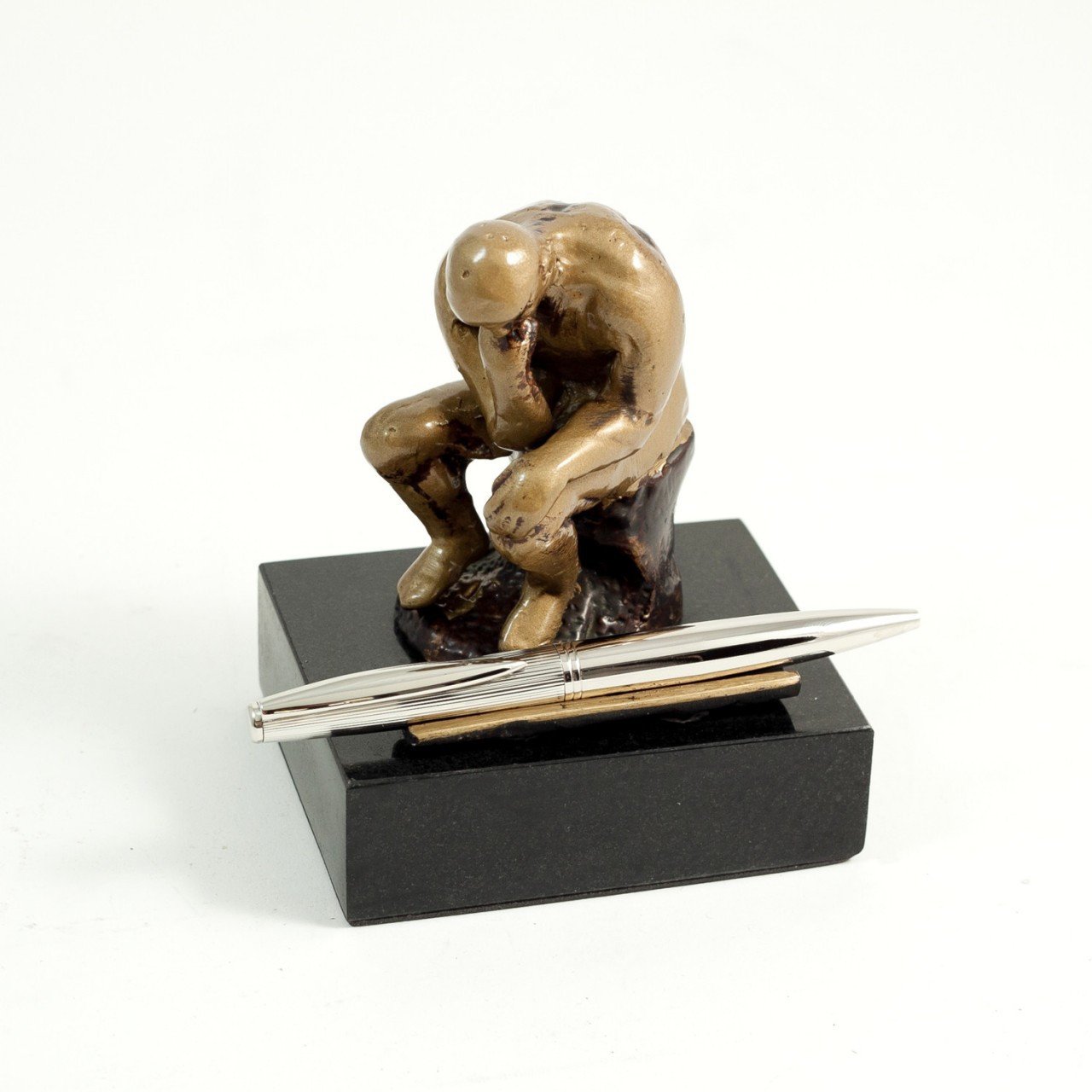 Bey-Berk Black Thinker Pen Holder on Marble Base