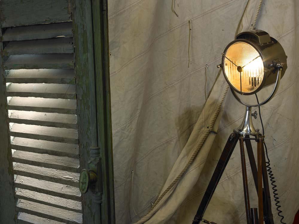 Coast Guard Patrol Spotlight By Authentic Models