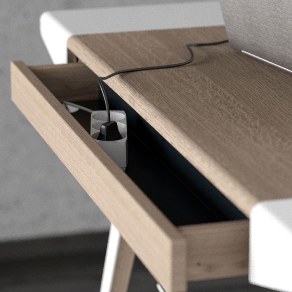 UMAGE Ambitions Desk