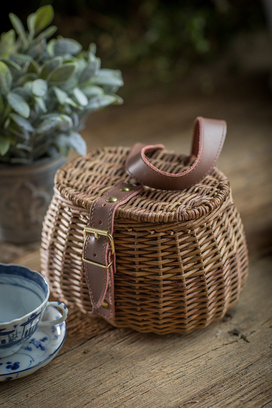 Vagabond Small Wicker Fishing Basket