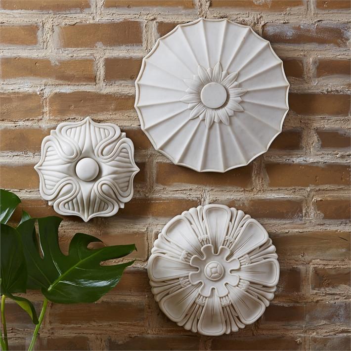 Tozai Home S/3 Wall Medallions