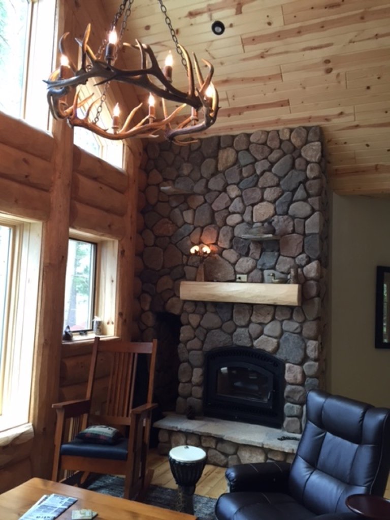 Antlerworx 8 Light Elk/Mule Deer Round Ring Antler Chandelier (Chain Build Up) (AWC-62)