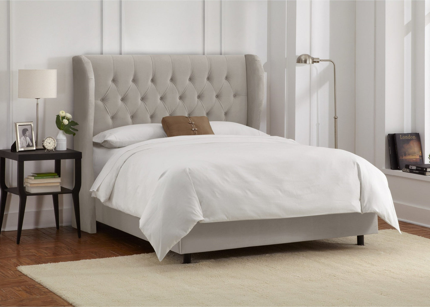 Skyline Furniture King Tufted Wingback Bed