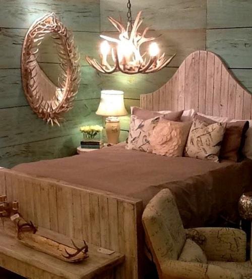 Antlerworx Oval Antler Forked Mirror (M-1)